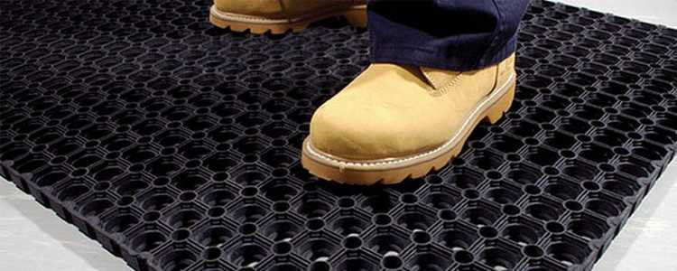 Ячеистый коврик